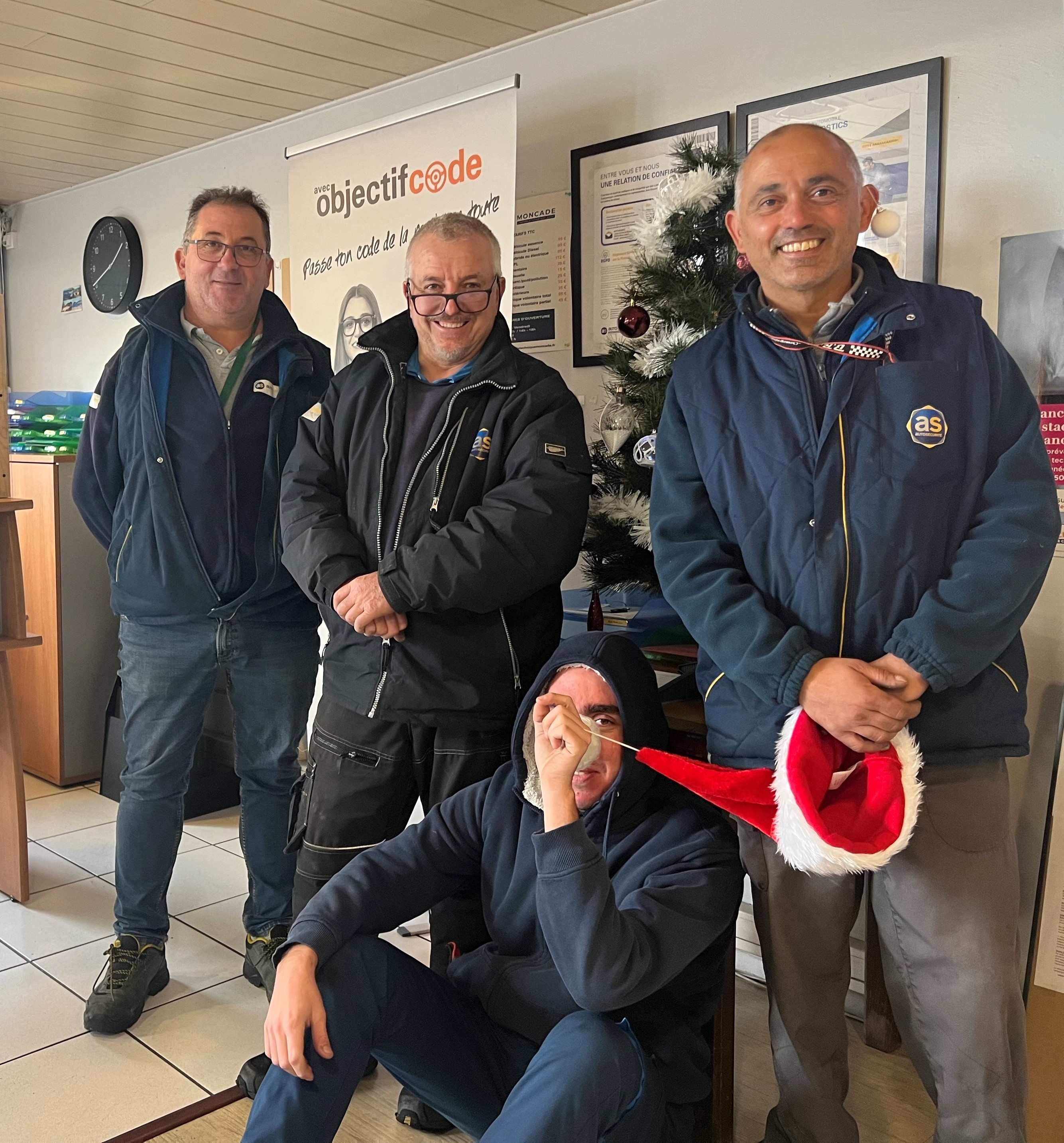 François, Bruno, Patrick et un peu de Loris au centre d'Anglet.